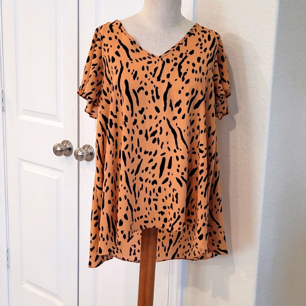 Buddy Love Woman's Tan with Black Spots Top